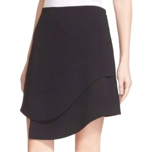 New Opening Ceremony Talene textured crepe asymmetric layered scallop mini skirt - Picture 2 of 13